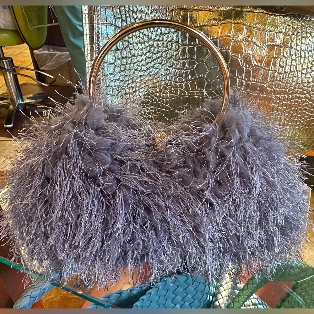 Fluffy Feathered handbag